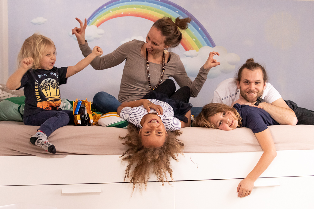 Life Surfers Family setzt sich aus dieLaulis und Petra Lumu zusammen.